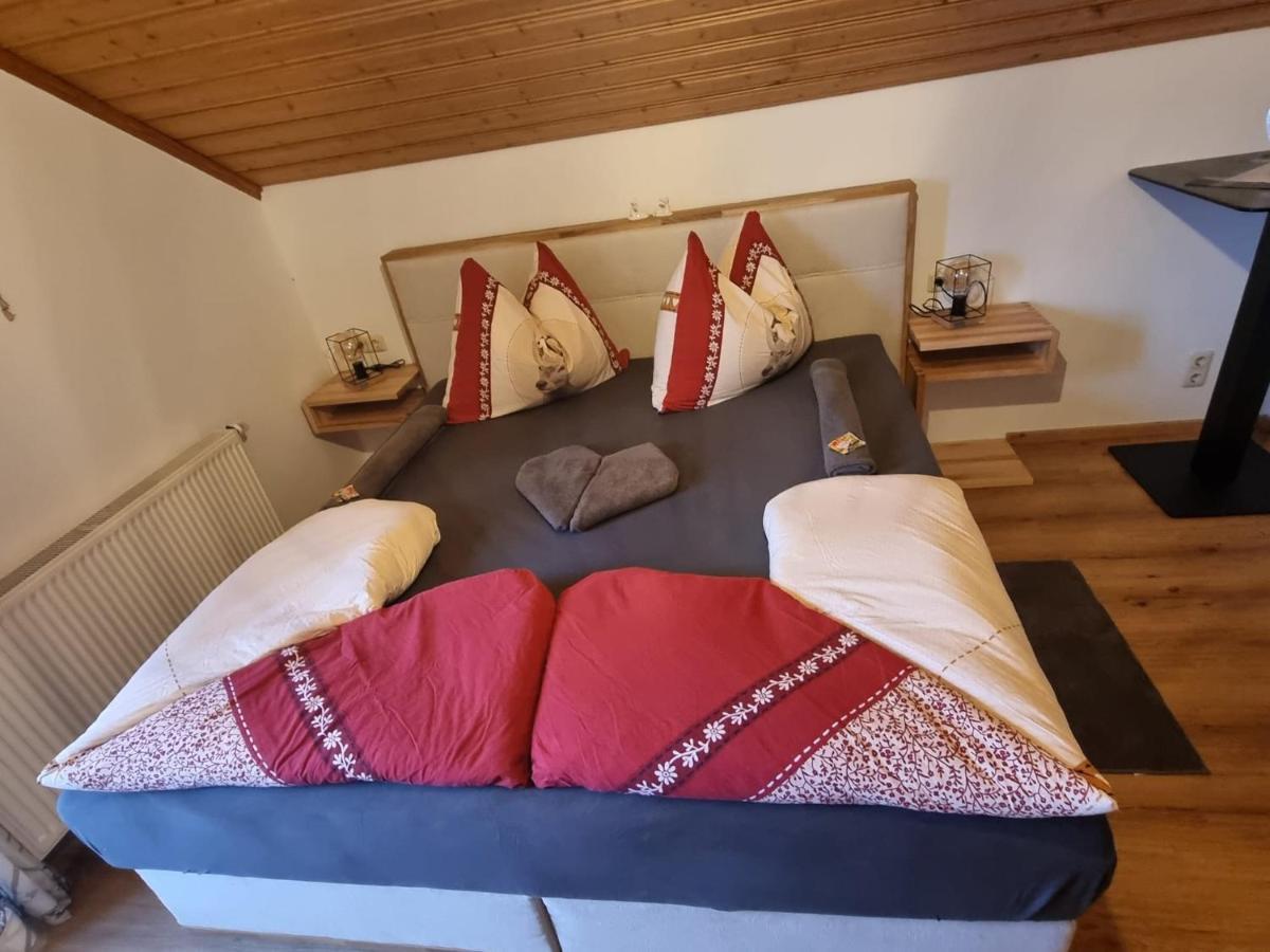 Urlaub Am Bauernhof Bei Familie Steinbrecher Бад Митерндорф Екстериор снимка